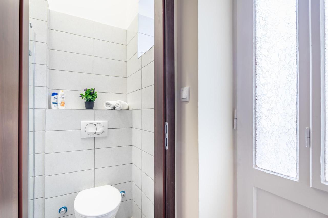 Apartment Hyper - New - Very Small Budapest