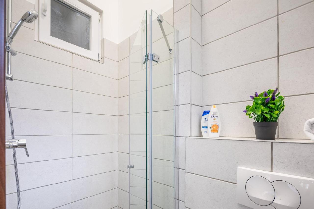 Hyper - New - Very Small Apartment Budapest